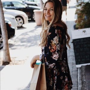 Flowy set (high waisted floral bottoms & bell top)